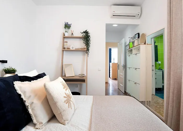 Piso Federico Garcia Lorca コニル・デ・ラ・フロンテラ